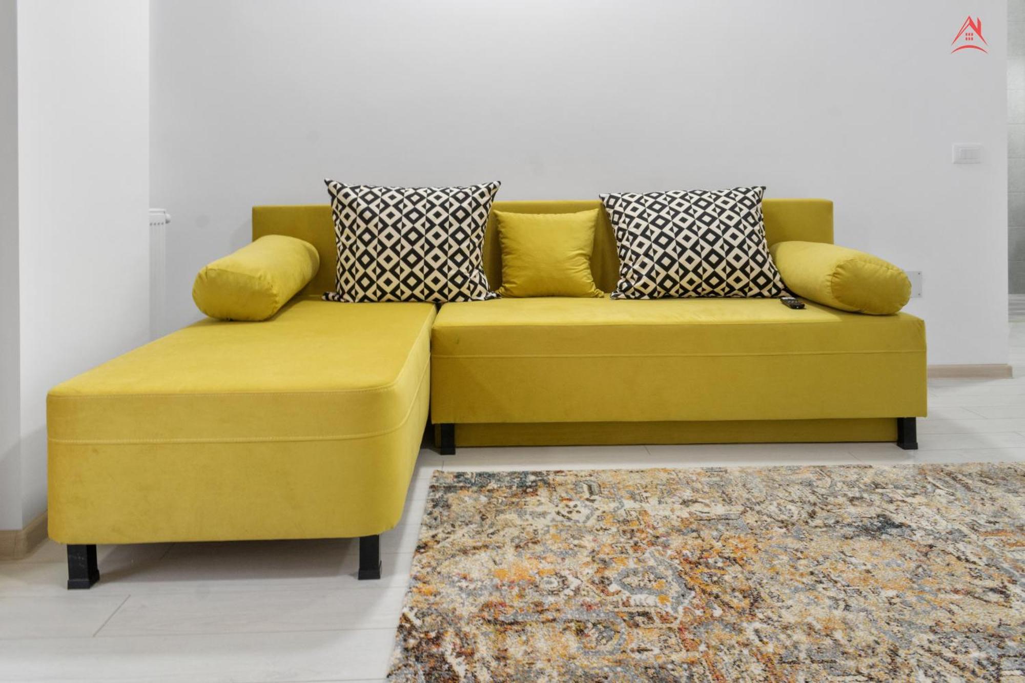 Sunny Yellow - Penthouse, Piscina, Free Parking, Self Check-in *